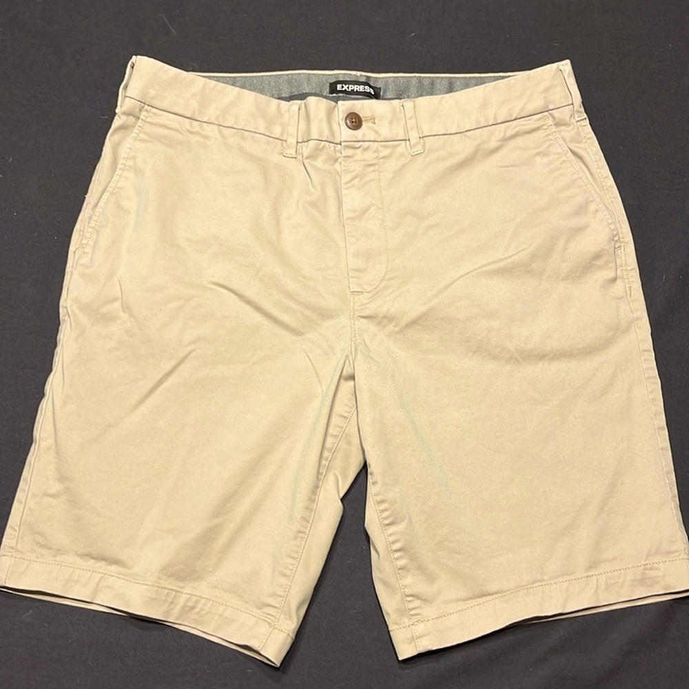 Express Khaki Men’s Shorts